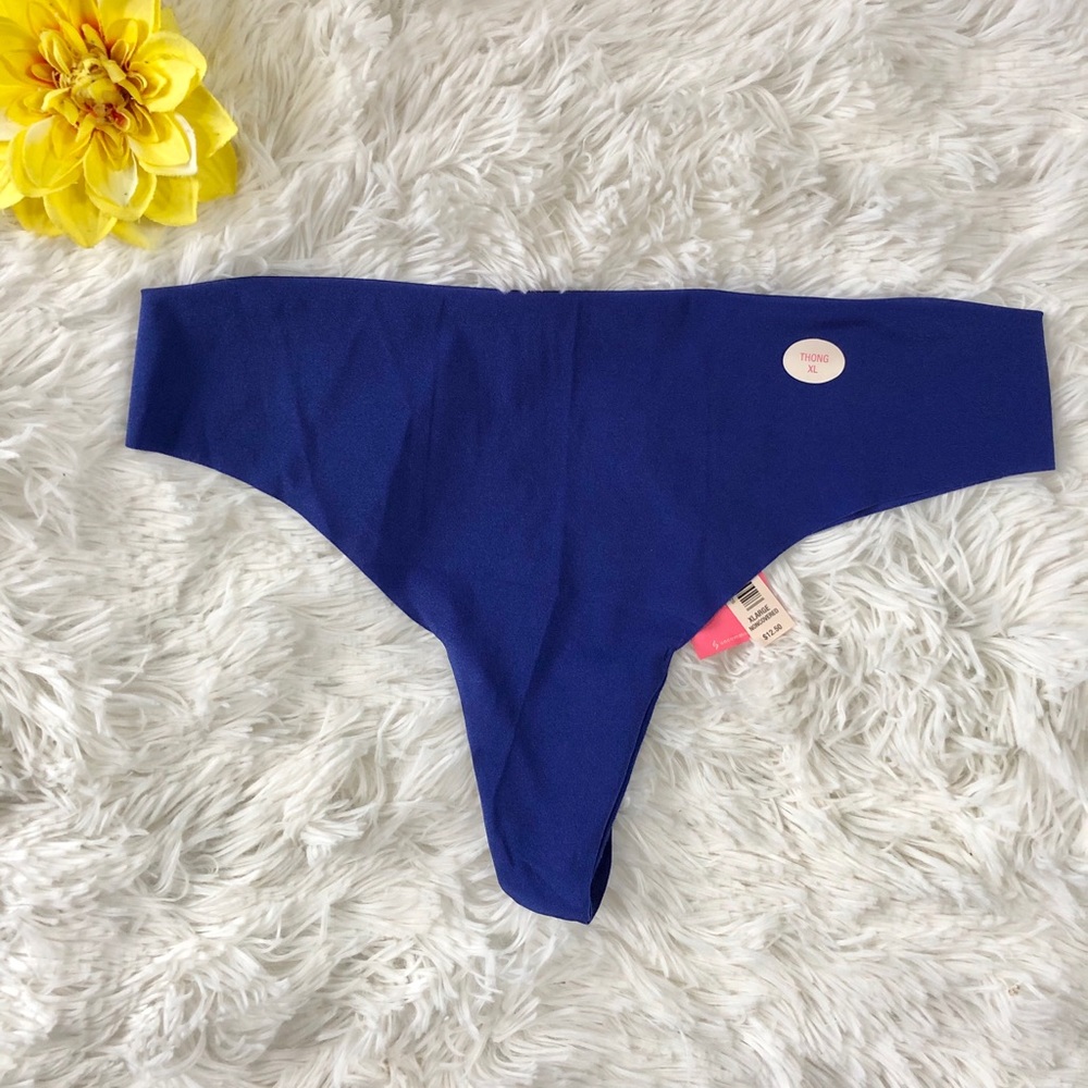 New with tag Beautiful Blue noncovered thong Panty